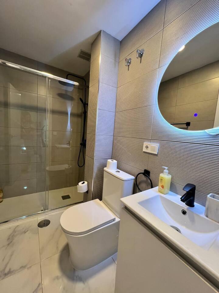 Estudios Con Encanto Аликанте Екстериор снимка